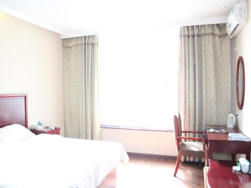 Greentree Inn Henan Kaifeng Gulou Square Express Hotel Kültér fotó