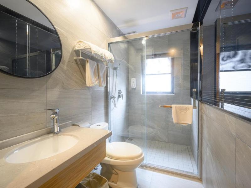 Greentree Inn Henan Kaifeng Gulou Square Express Hotel Kültér fotó